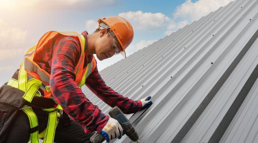 Owens Corning roofing contractor in Stockton, KS
